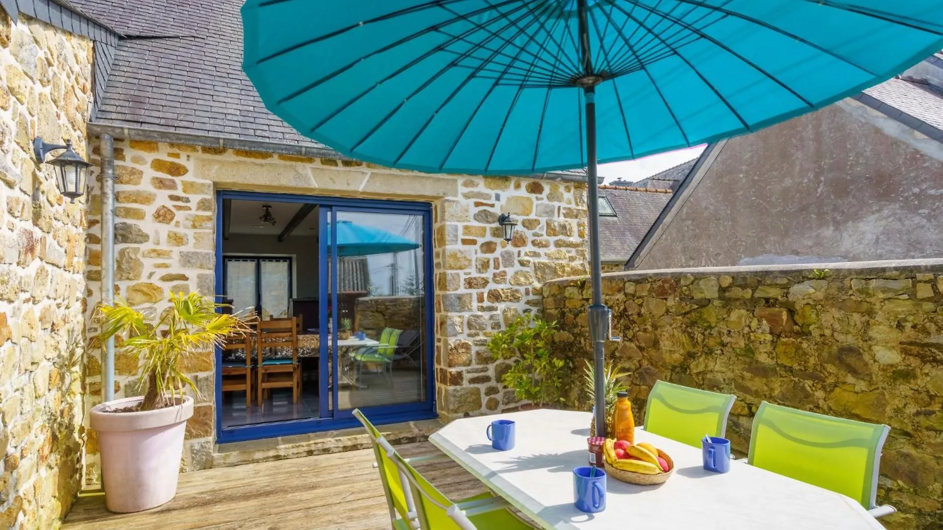 Contacten van Holiday Home Du Bout du Monde - CZN141